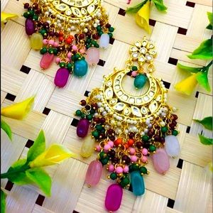 Women’s fashion earrings